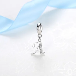 Pendentif lettre initial original en argent