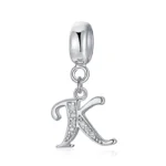 pendentif avec lettre initial en argent