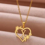 collier personnalisé en or coeur et initiale