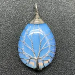 Pendentif opale arbre de vie