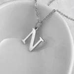 lettre initial en argent pendentif tendance