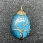 pendentif en or pierre naturelle arbre de vie