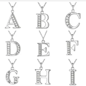 bijou pendentif lettre initial en argent