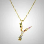 collier lettre initial scintillant avec cristal