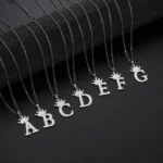 collier pendentif lettre initiale en argent