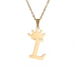 cadeau pendentif lettre initial couronne en or